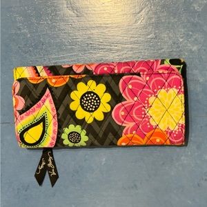 Vera Bradley wallet clutch